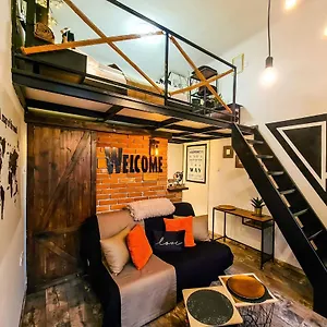 rustic-flat-with-perfect-location.inbudapesthotels.com/